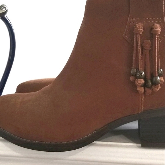 Leather White Mountain Boots NWOT - Picture 2 of 10